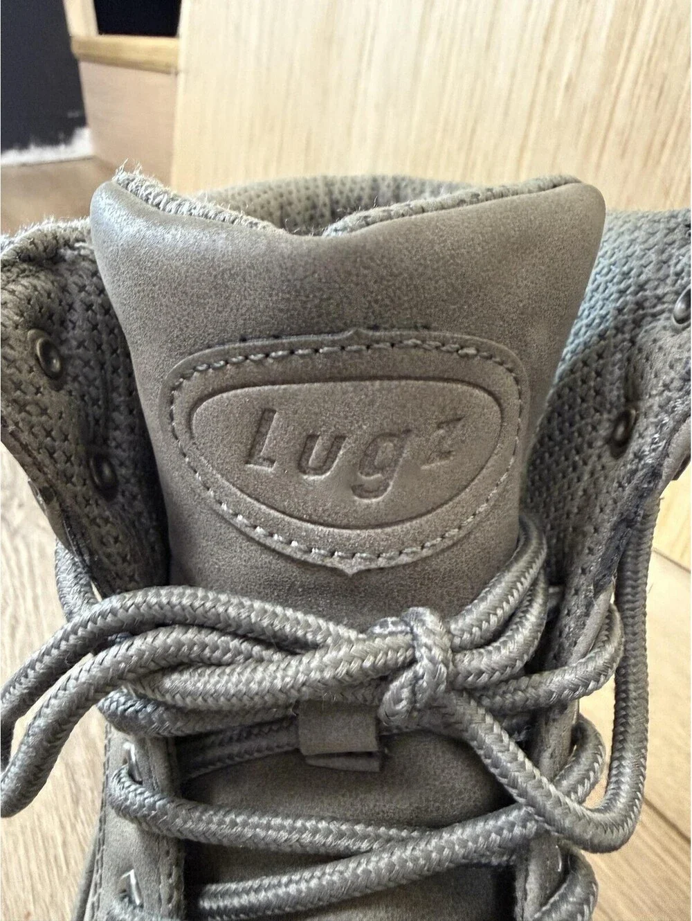 Lugz Combat Boots Mens Size 12 Gray Lace Up Slip Resistant Work MMANTLHD-0823